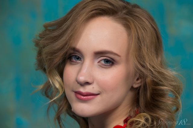 Stunning 18: I Love Red (10/22/2015) Free Premium Sex Movies, Porn, XXX, Adult HD Videos