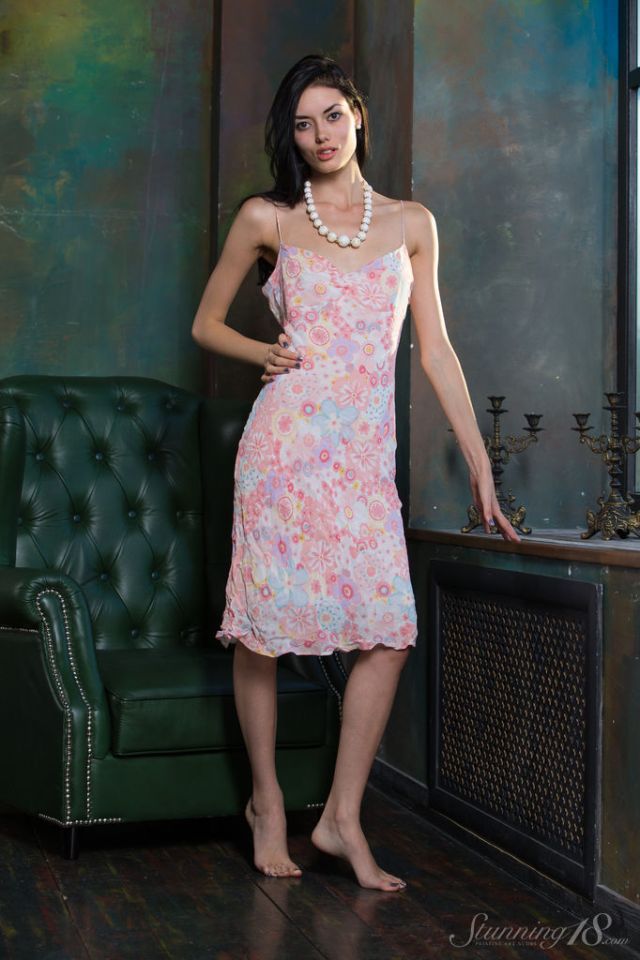 Stunning 18: Old House (12/25/2015) 18 Stunning 18: Old House (12/25/2015) Free Premium Sex Movies, Porn, XXX, Adult HD Videos