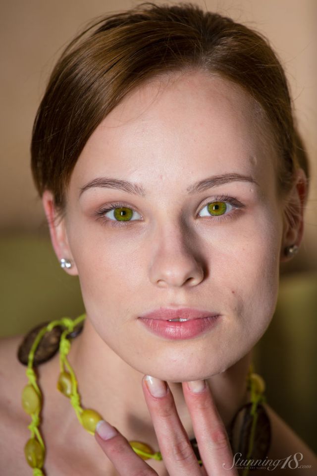 Stunning 18: Girl On Green (1/4/2016) 32 Stunning 18: Girl On Green (1/4/2016) Free Premium Sex Movies, Porn, XXX, Adult HD Videos