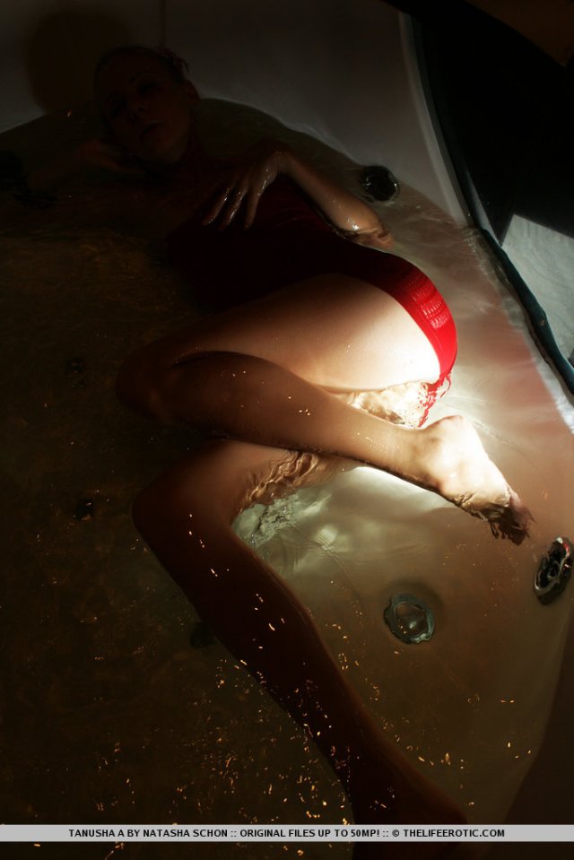 The Life Erotic: Wet Beauty (9/5/2012) 22 The Life Erotic: Wet Beauty (9/5/2012) Free Premium Sex Movies, Porn, XXX, Adult HD Videos