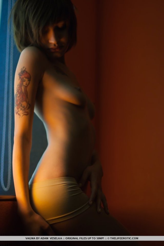 The Life Erotic: Alone (4/17/2013) Free Premium Sex Movies, Porn, XXX, Adult HD Videos